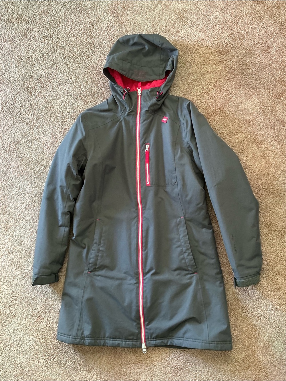 Women's Helly Hensen Belfast jacket in dark grey size medium